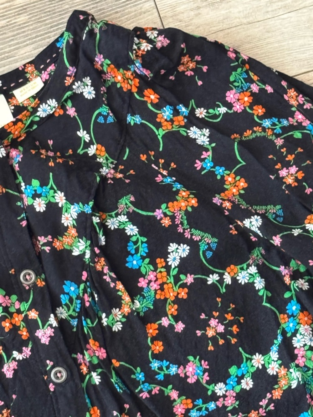 Maeve Anthropologie Avignon Black Multicolored Floral Button Down Medium - Picture 4 of 7